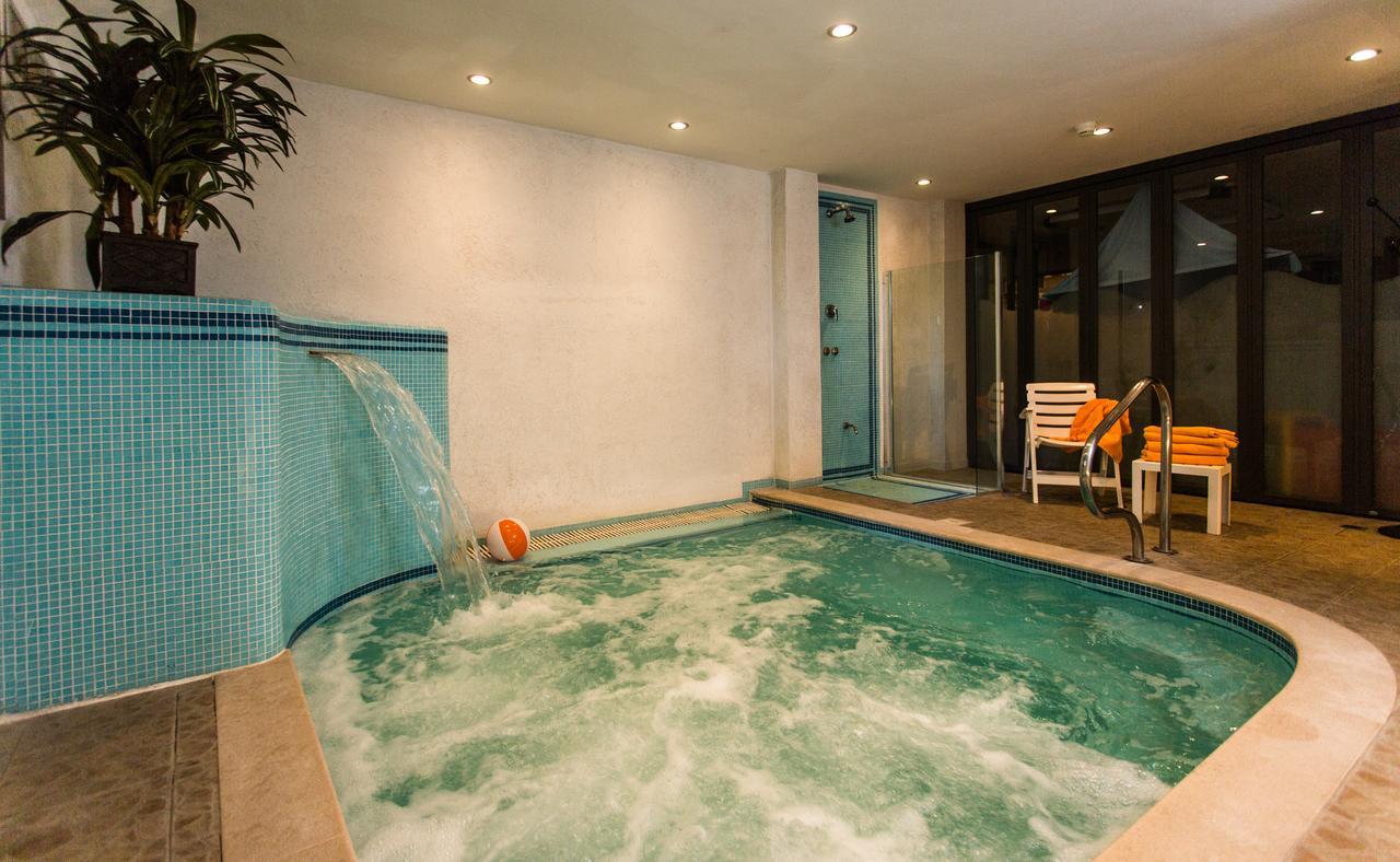 Hotel Antares Cattolica Esterno foto